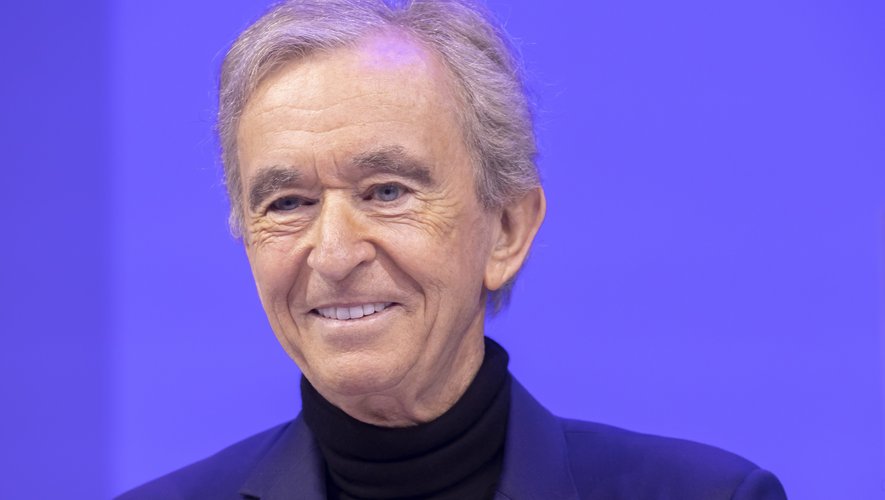 Limpensable Vient De Se Produire Bernard Arnault A D Pass Elon Musk